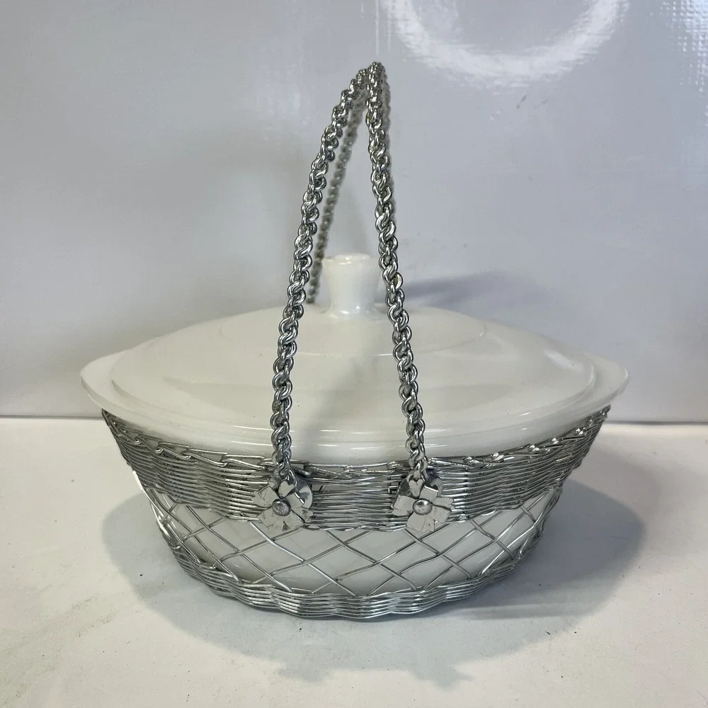 Glasbake White Milk Glass Covered Casserole Dish Metal Carry Basket USA‎ Japan